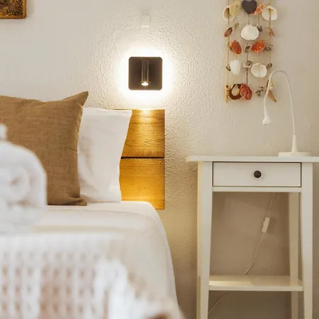Kira Villa Afra